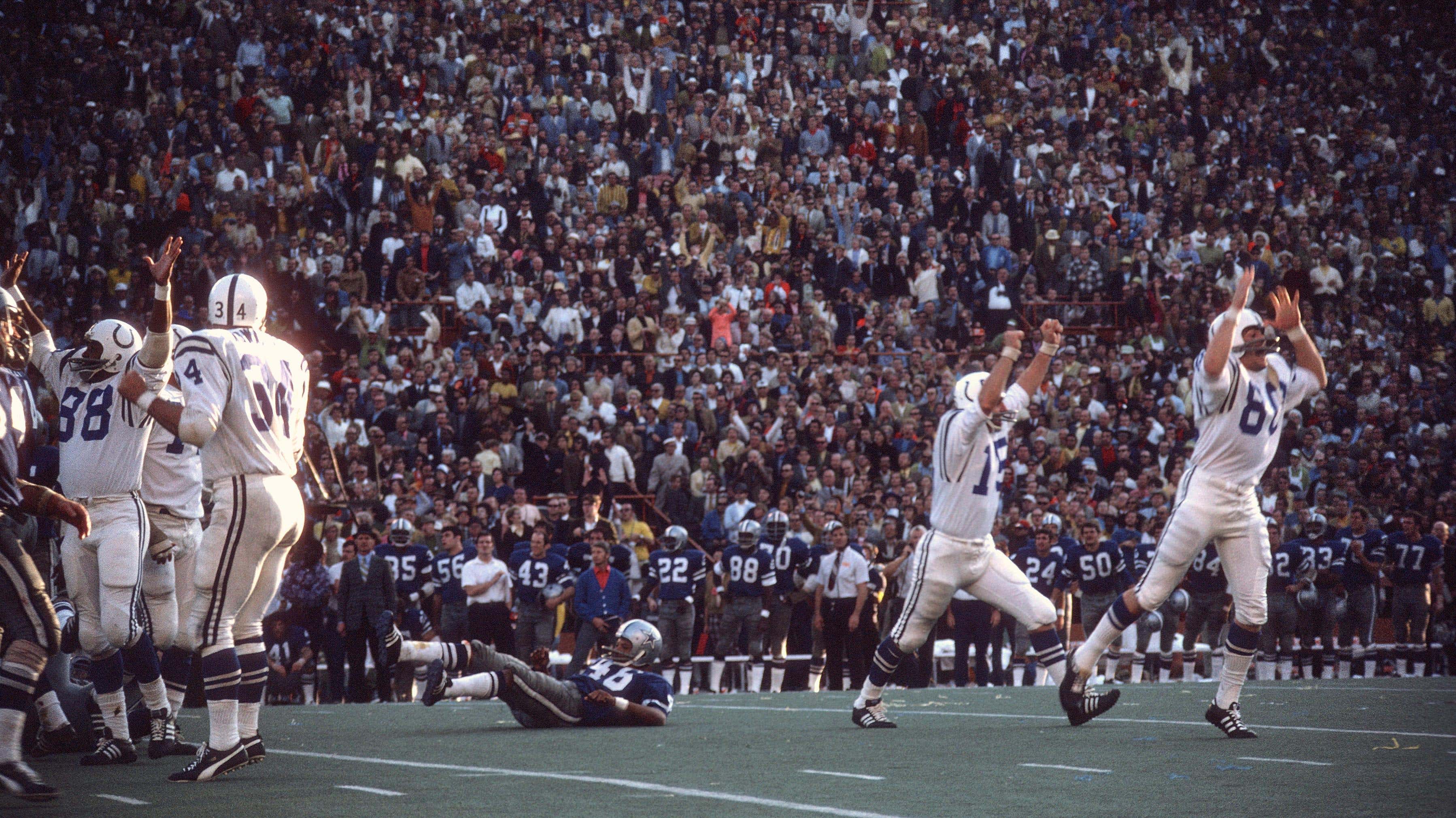 Image for the article titled 10 of the Most Memorable Moments in Super Bowl History